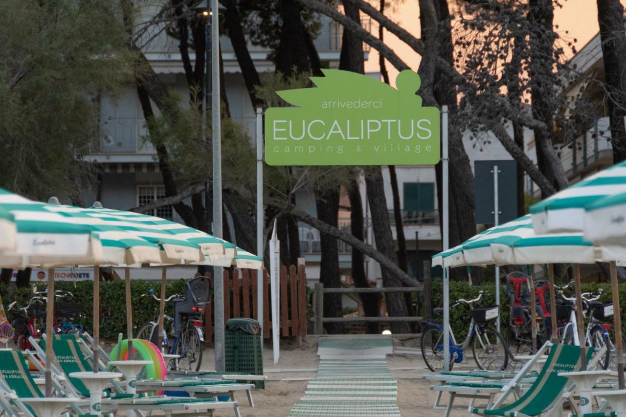 Camping & Village Eucaliptus ألبا أدرياتيكا المظهر الخارجي الصورة